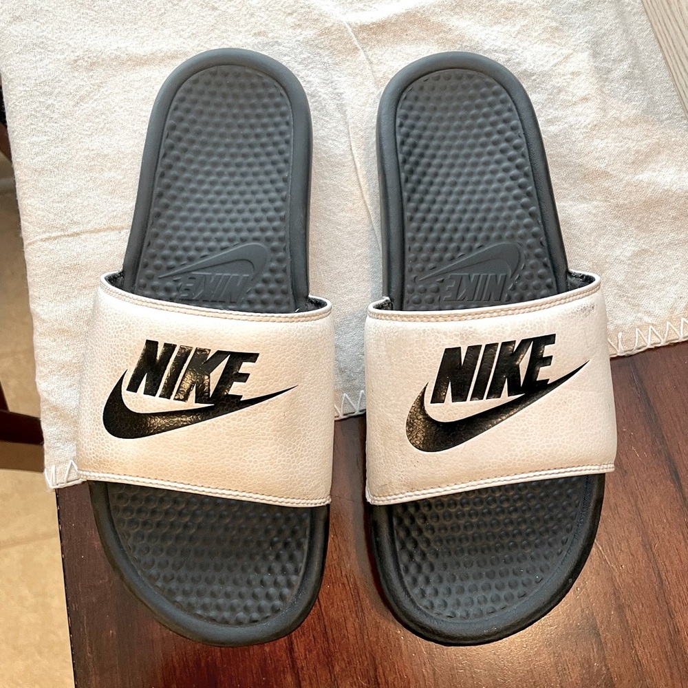 Men’s Nike slides